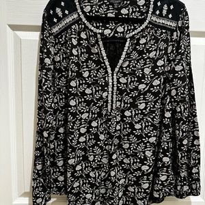 Size Xl New condition ladies Lucky Brand long sleeve top